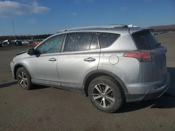 2T3WFREV8GW259827 2016 TOYOTA RAV 4 - Image 2