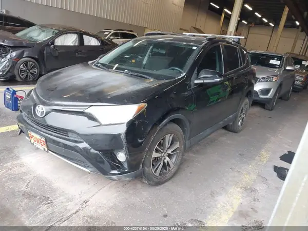 2T3WFREV8GW268589 2016 TOYOTA RAV 4 - Image 2