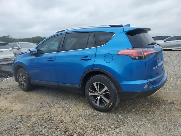 2T3WFREV8GW310811 2016 TOYOTA RAV 4 - Image 2