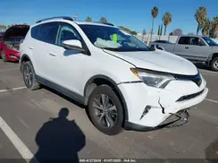2T3WFREV8JW425027 2018 TOYOTA RAV 4