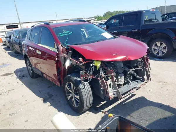 2T3WFREV8JW425464 2018 TOYOTA RAV 4 - Image 1