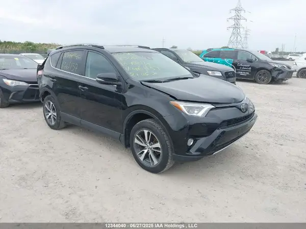 2T3WFREV8JW461137 2018 TOYOTA RAV 4 - Image 1