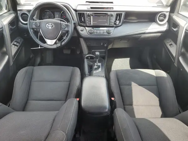 2T3WFREV8JW465768 2018 TOYOTA RAV 4 - Image 8