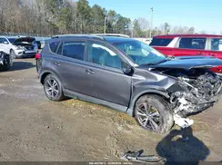 2T3WFREV8JW470257 2018 TOYOTA RAV 4