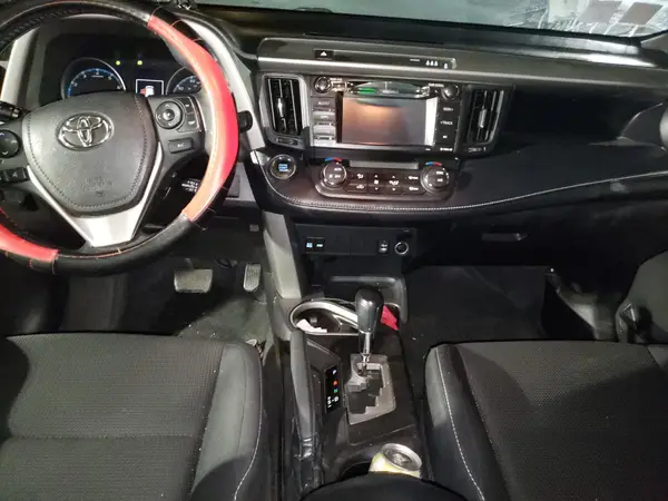 2T3WFREV8JW470615 2018 TOYOTA RAV 4 - Image 8