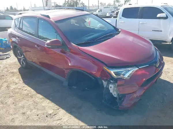 2T3WFREV8JW479086 2018 TOYOTA RAV 4 - Image 1