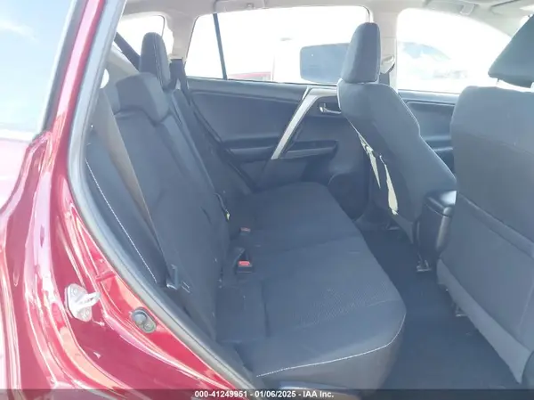 2T3WFREV8JW479086 2018 TOYOTA RAV 4 - Image 8
