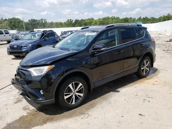 2T3WFREV8JW492582 2018 TOYOTA RAV 4 - Image 1