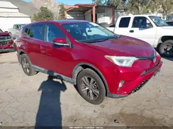 2T3WFREV8JW496020 2018 TOYOTA RAV 4