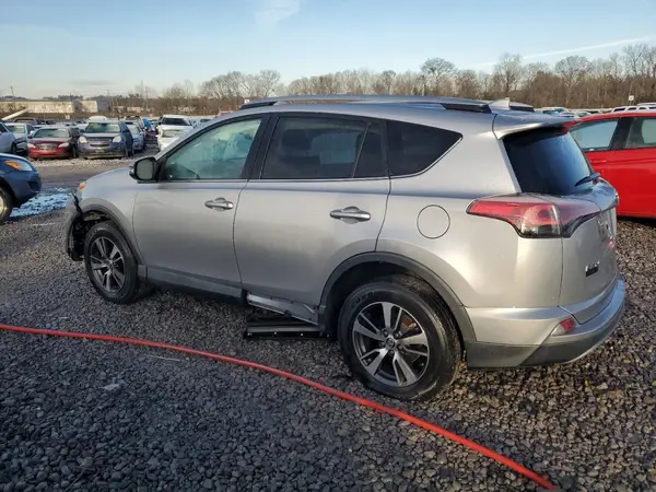 2T3WFREV8JW498673 2018 TOYOTA RAV 4 - Image 2