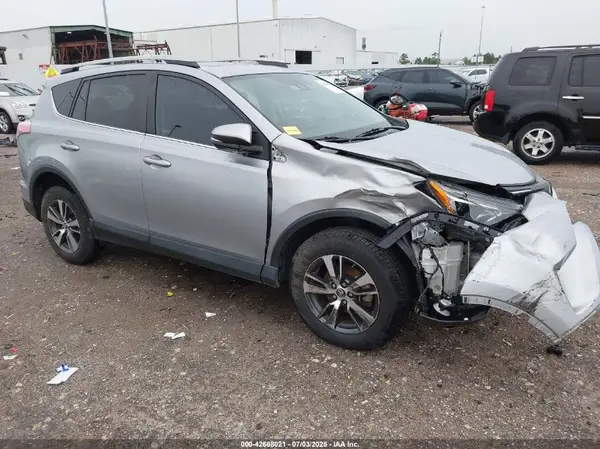 2T3WFREV8JW507842 2018 TOYOTA RAV 4 - Image 1
