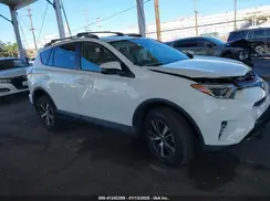 2T3WFREV8JW509493 2018 TOYOTA RAV 4