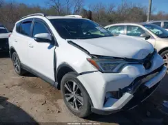 2T3WFREV8JW512054 2018 TOYOTA RAV 4