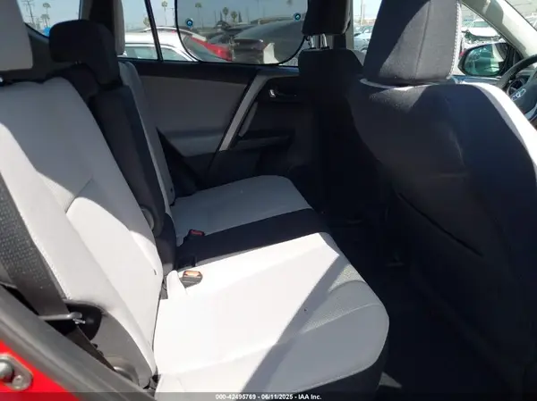 2T3WFREV9GW251459 2016 TOYOTA RAV 4 - Image 8