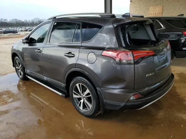 2T3WFREV9GW296479 2016 TOYOTA RAV 4 - Image 2