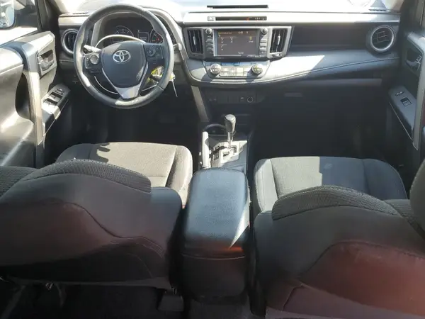 2T3WFREV9HW319745 2017 TOYOTA RAV 4 - Image 8