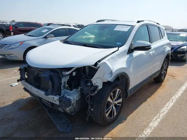 2T3WFREV9HW325058 2017 TOYOTA RAV 4 - Image 2