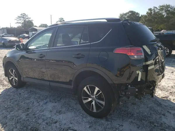 2T3WFREV9HW347299 2017 TOYOTA RAV 4 - Image 2
