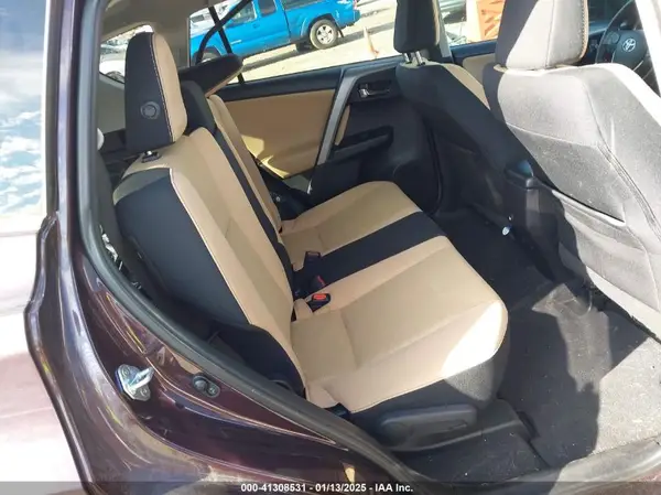 2T3WFREV9HW350249 2017 TOYOTA RAV 4 - Image 8