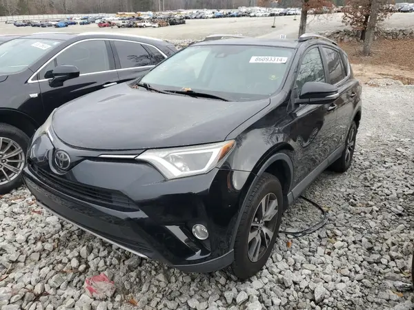 2T3WFREV9HW398088 2017 TOYOTA RAV 4 - Image 1