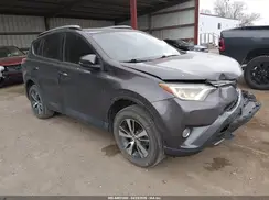 2T3WFREV9JW411931 2018 TOYOTA RAV 4