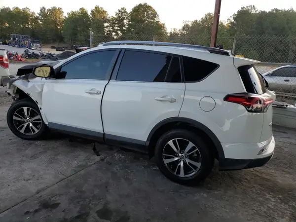 2T3WFREV9JW412254 2018 TOYOTA RAV 4 - Image 2