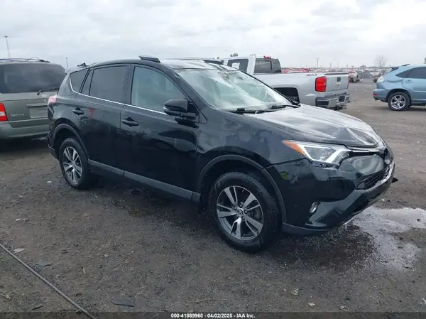 2T3WFREV9JW412755 2018 TOYOTA RAV 4 - Image 1