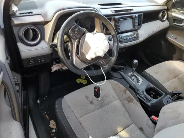 2T3WFREV9JW445285 2018 TOYOTA RAV 4 - Image 8