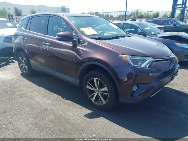 2T3WFREV9JW464127 2018 TOYOTA RAV 4 - Image 1