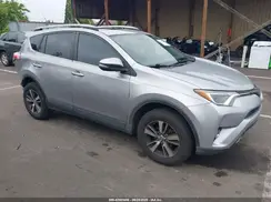 2T3WFREV9JW467447 2018 TOYOTA RAV 4