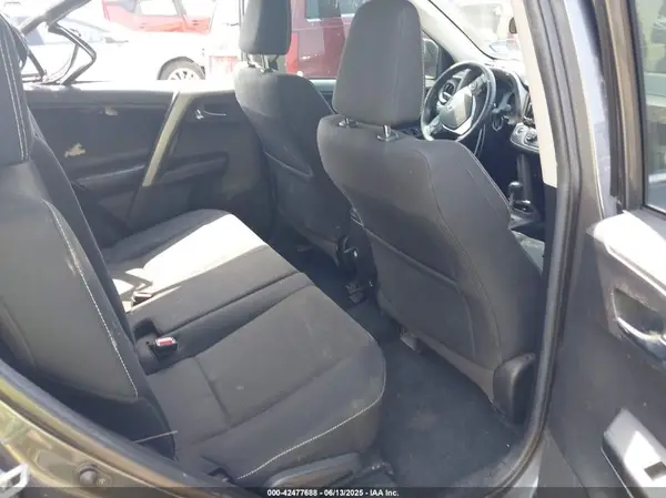 2T3WFREV9JW495166 2018 TOYOTA RAV 4 - Image 8