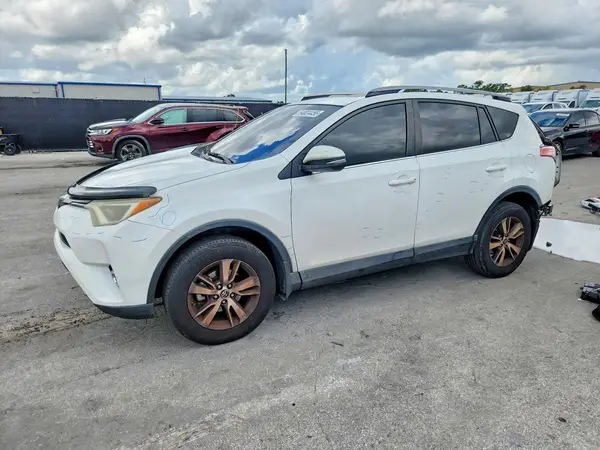 2T3WFREV9JW496060 2018 TOYOTA RAV 4 - Image 1