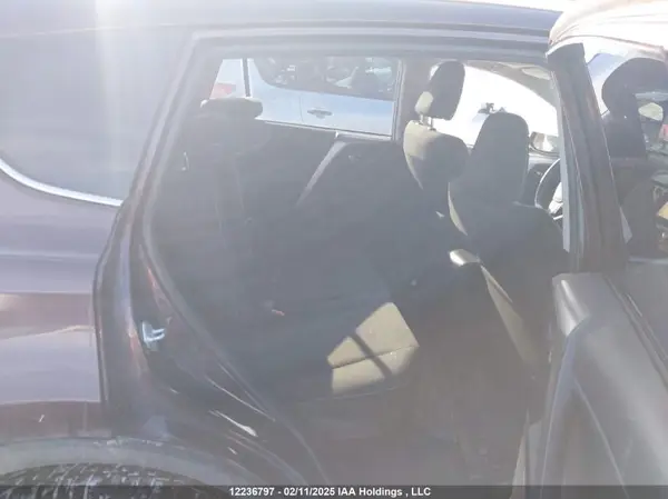 2T3WFREVXGW239501 2016 TOYOTA RAV 4 - Image 8