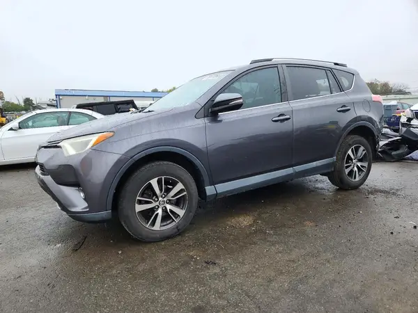2T3WFREVXGW267962 2016 TOYOTA RAV 4 - Image 1