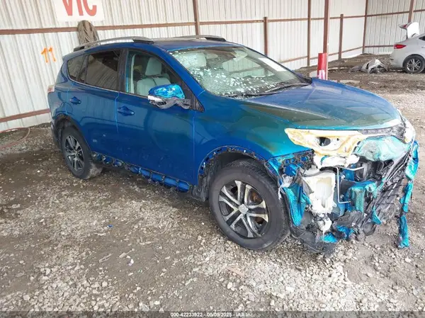 2T3WFREVXGW307781 2016 TOYOTA RAV 4 - Image 1
