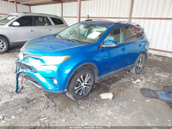 2T3WFREVXGW307781 2016 TOYOTA RAV 4 - Image 2