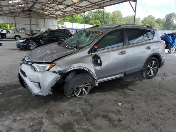 2T3WFREVXHW324775 2017 TOYOTA RAV 4 - Image 1