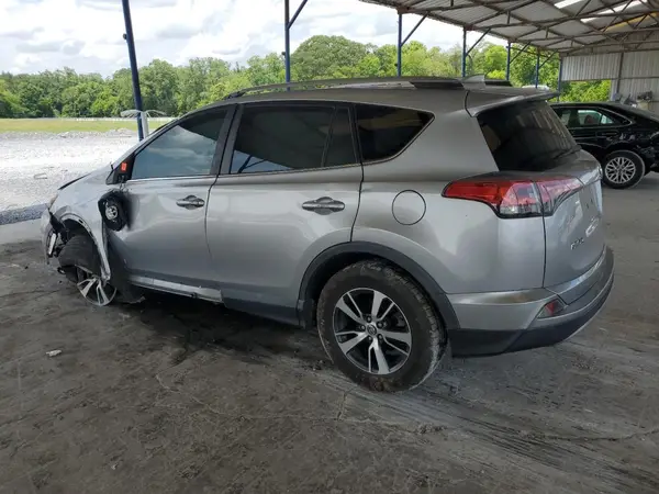 2T3WFREVXHW324775 2017 TOYOTA RAV 4 - Image 2