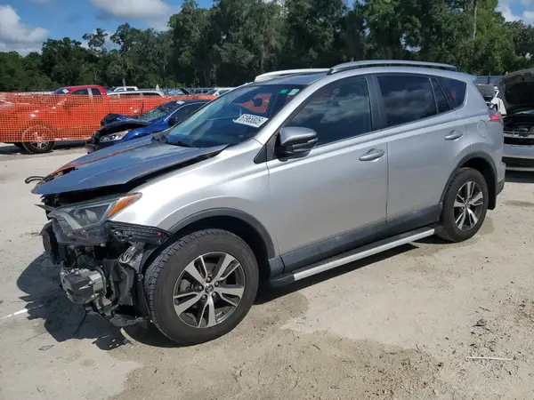 2T3WFREVXHW325506 2017 TOYOTA RAV 4 - Image 1
