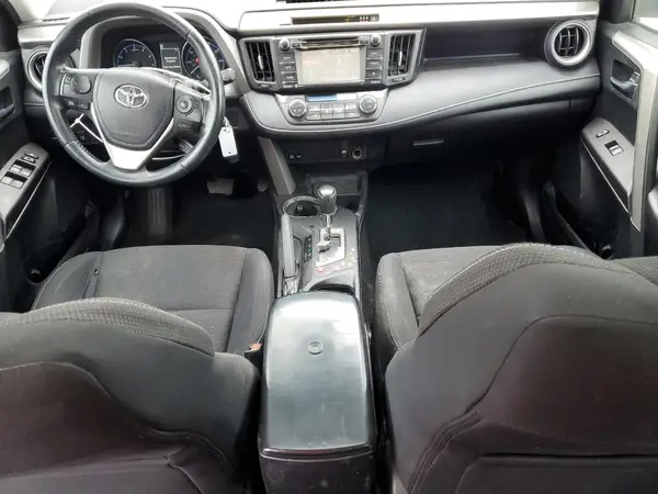 2T3WFREVXHW340376 2017 TOYOTA RAV 4 - Image 8