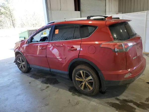2T3WFREVXHW380988 2017 TOYOTA RAV 4 - Image 2