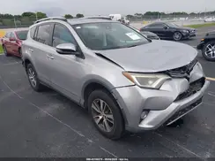 2T3WFREVXHW386757 2017 TOYOTA RAV 4