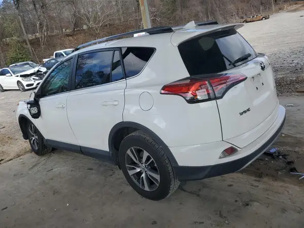 2T3WFREVXHW389190 2017 TOYOTA RAV 4 - Image 2