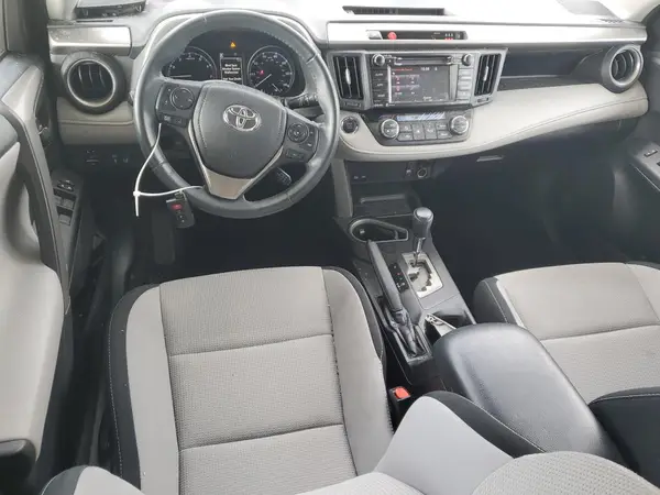 2T3WFREVXHW389190 2017 TOYOTA RAV 4 - Image 8