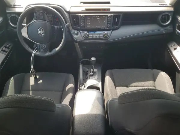 2T3WFREVXJW435073 2018 TOYOTA RAV 4 - Image 8