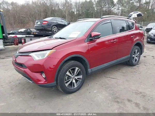 2T3WFREVXJW444131 2018 TOYOTA RAV 4 - Image 2