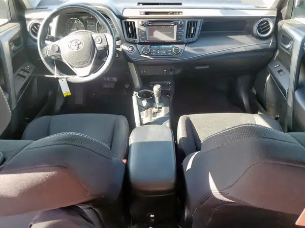 2T3WFREVXJW457073 2018 TOYOTA RAV 4 - Image 8