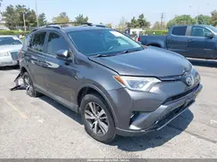 2T3WFREVXJW506059 2018 TOYOTA RAV 4