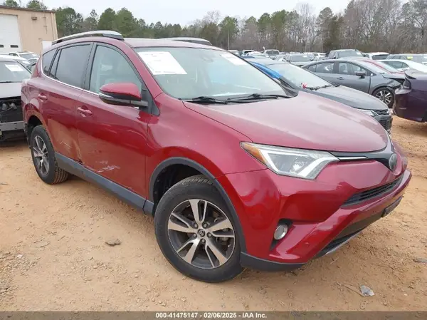2T3WFREVXJW507454 2018 TOYOTA RAV 4 - Image 1