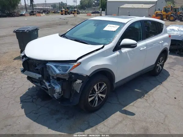 2T3WFREVXJW515148 2018 TOYOTA RAV 4 - Image 2